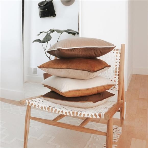 Decorative Throw Pillow Covers Cushion Cases, Set of 4 Soft Velvet Modern - Picture 6 of 7